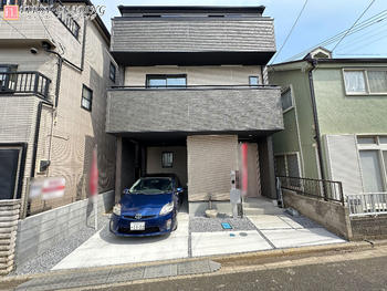 外観 : 窓から取りこまれた柔らかな光が交錯する住宅　この場所で紡がれる未来はきっとステキなものに | 富士見市関沢16期の家(富士見市&nbsp;新築一戸建て)