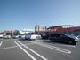 ヤオコーUNICUS南古谷店　営業時間９時～２２時　　駐車場１１９４台　シュフーやクックパッドなどで毎日お得な情報も掲載されています！駐車場が広いので週末のまとめ買いにも嬉しいですね！&nbsp;|&nbsp;川越市南田島の家(川越市&nbsp;新築一戸建て)