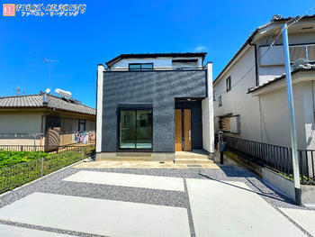 外観 : 窓から取りこまれた柔らかな光が交錯する住宅　この場所で紡がれる未来はきっとステキなものに | 川越市石原町12期の家　全2邸　1号棟(川越市&nbsp;新築一戸建て)