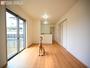 窓を開けるとスッーとそよぐ風を感じるリビング。だんらんという場所はここから始まり、暮らし継がれる。家族の笑顔が集う素敵な場所だから、こだわりの思いがたくさん詰まっている。&nbsp;|&nbsp;志木市柏町の家　全2邸　A号棟(志木市&nbsp;新築一戸建て)