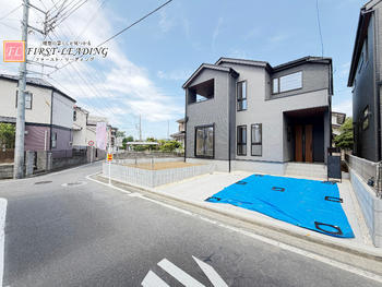 外観 : 窓から取りこまれた柔らかな光が交錯する住宅　この場所で紡がれる未来はきっとステキなものに | 川越市下小坂第2の家　全2邸　2号棟(川越市&nbsp;新築一戸建て)