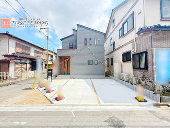 外観 : 窓から取りこまれた柔らかな光が交錯する住宅　この場所で紡がれる未来はきっとステキなものに | 川越市笠幡第五の家　全2邸　2号棟(川越市&nbsp;新築一戸建て)
